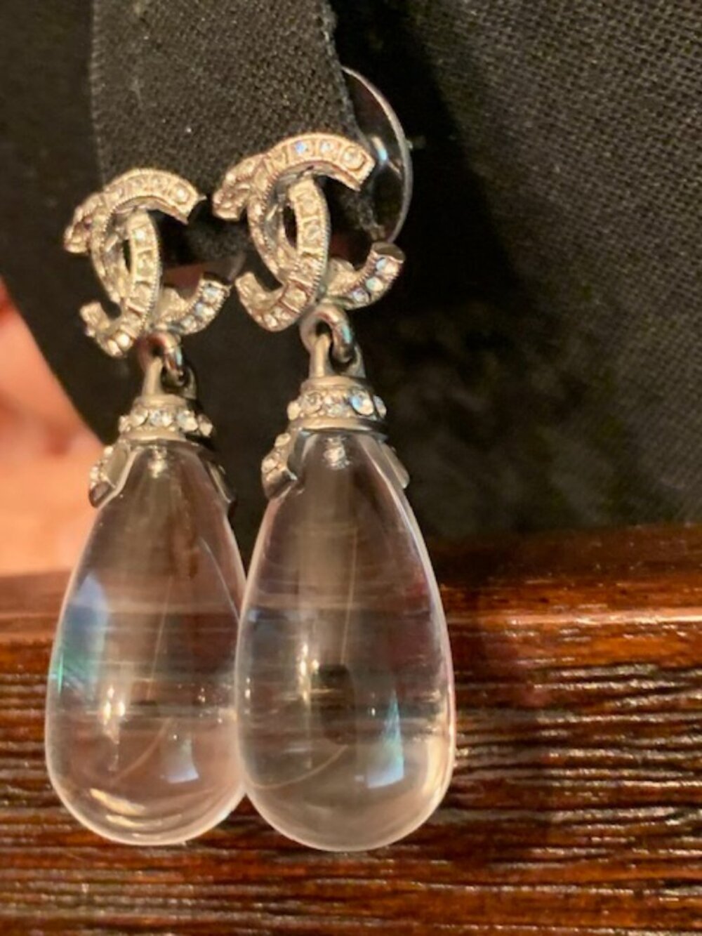 Chanel RARE Resin Drop Earrings - Picture 7 of 11
